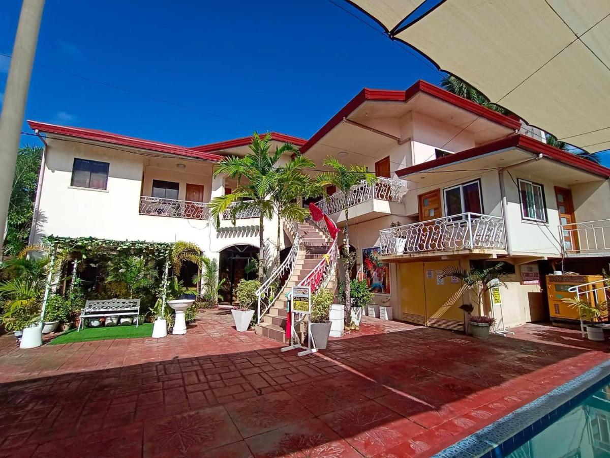 Ladolcevita Inland Resort Cabadbaran Экстерьер фото
